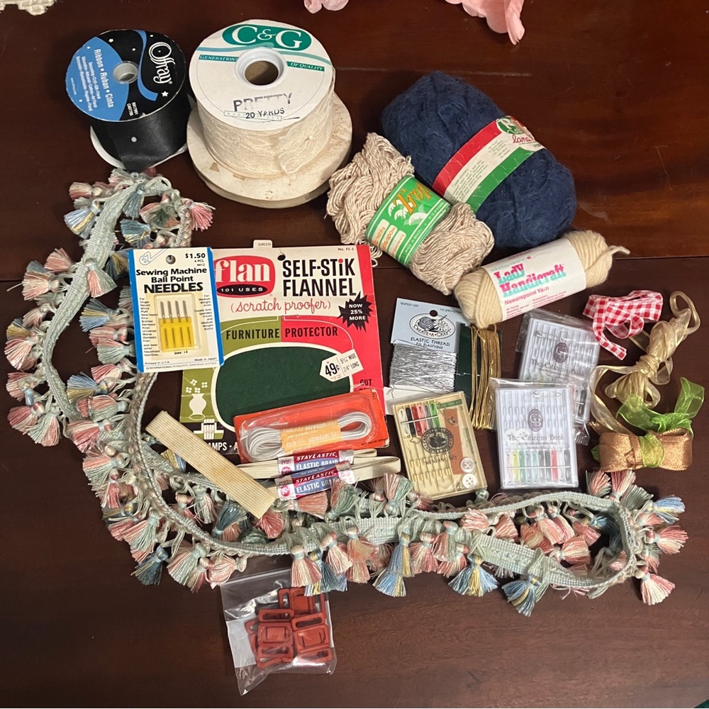 Vintage & Modern Sewing Craft Supplies Lot
